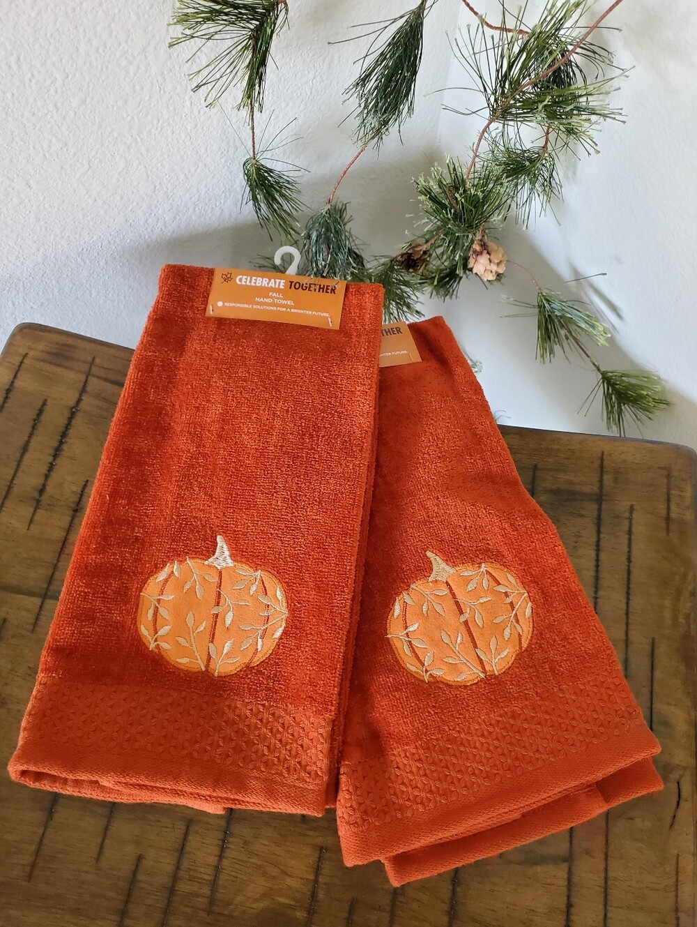 Celebrate Together Fall Pumpkin Hand Towels Rust Orange Embroidered Set of 2 NWT
